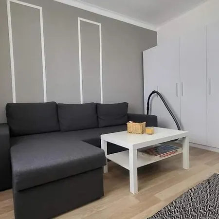 Myplace - Garsoniesa Lägenhet